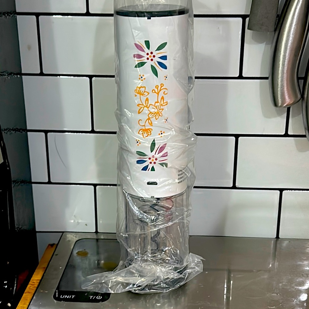 Temp-tations Electric Wine Opener-NEW